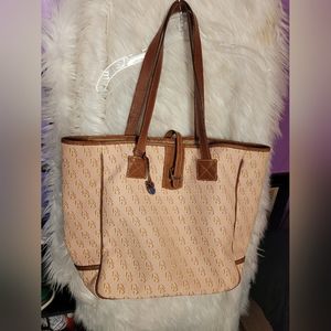 Authentic Dooney & Bourke tote bag